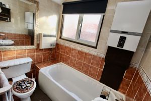 Photo 13- click for photo gallery